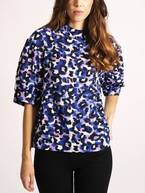Essentiel Antwerp Accessory Puff Sleeve Top Klein Blue Leopard ASO Maximalist 8